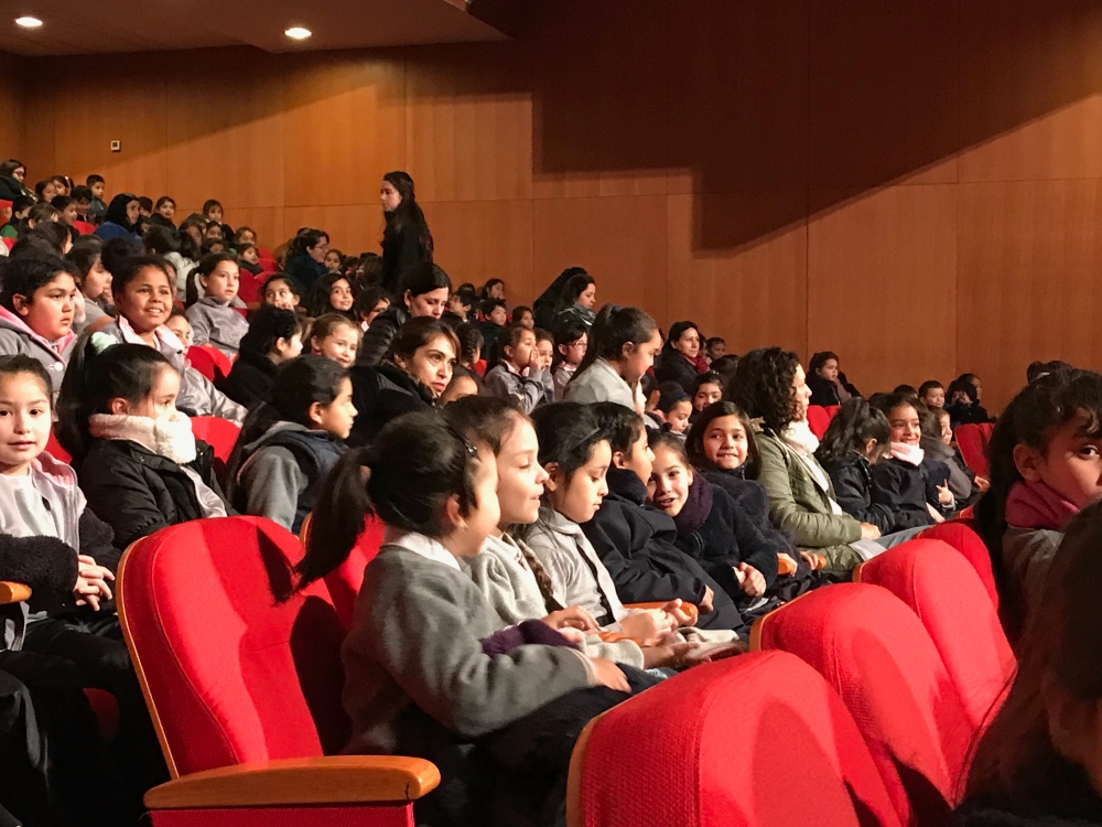  VISITA AL TEATRO